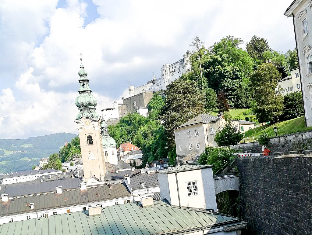 Altstadt Salzburg mit Festung