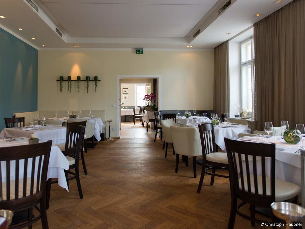 Gastraum Restaurant Brunnauer